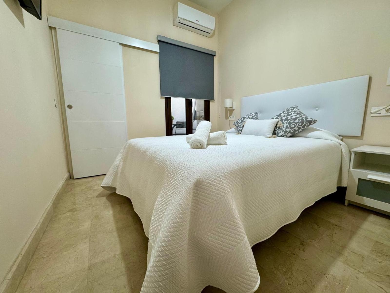 Apartamento En Lumbreras-Alameda Sevilla Buitenkant foto