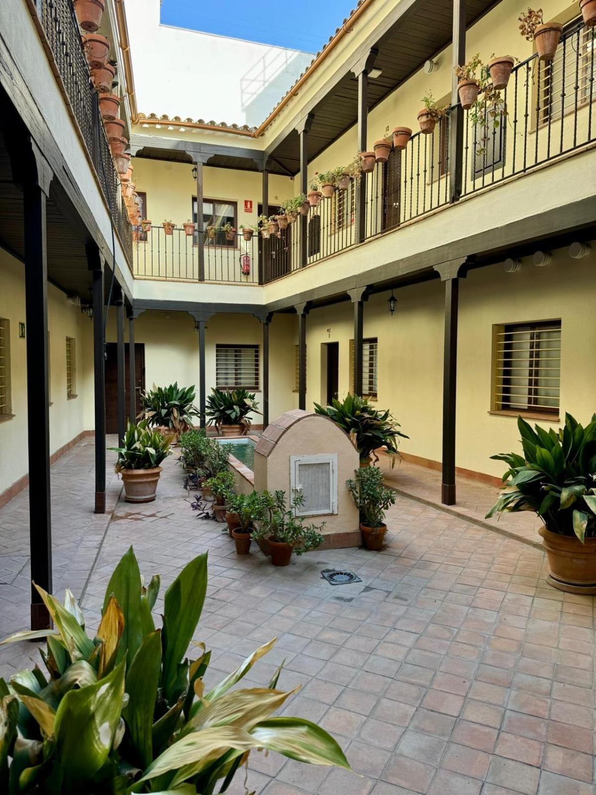 Apartamento En Lumbreras-Alameda Sevilla Buitenkant foto